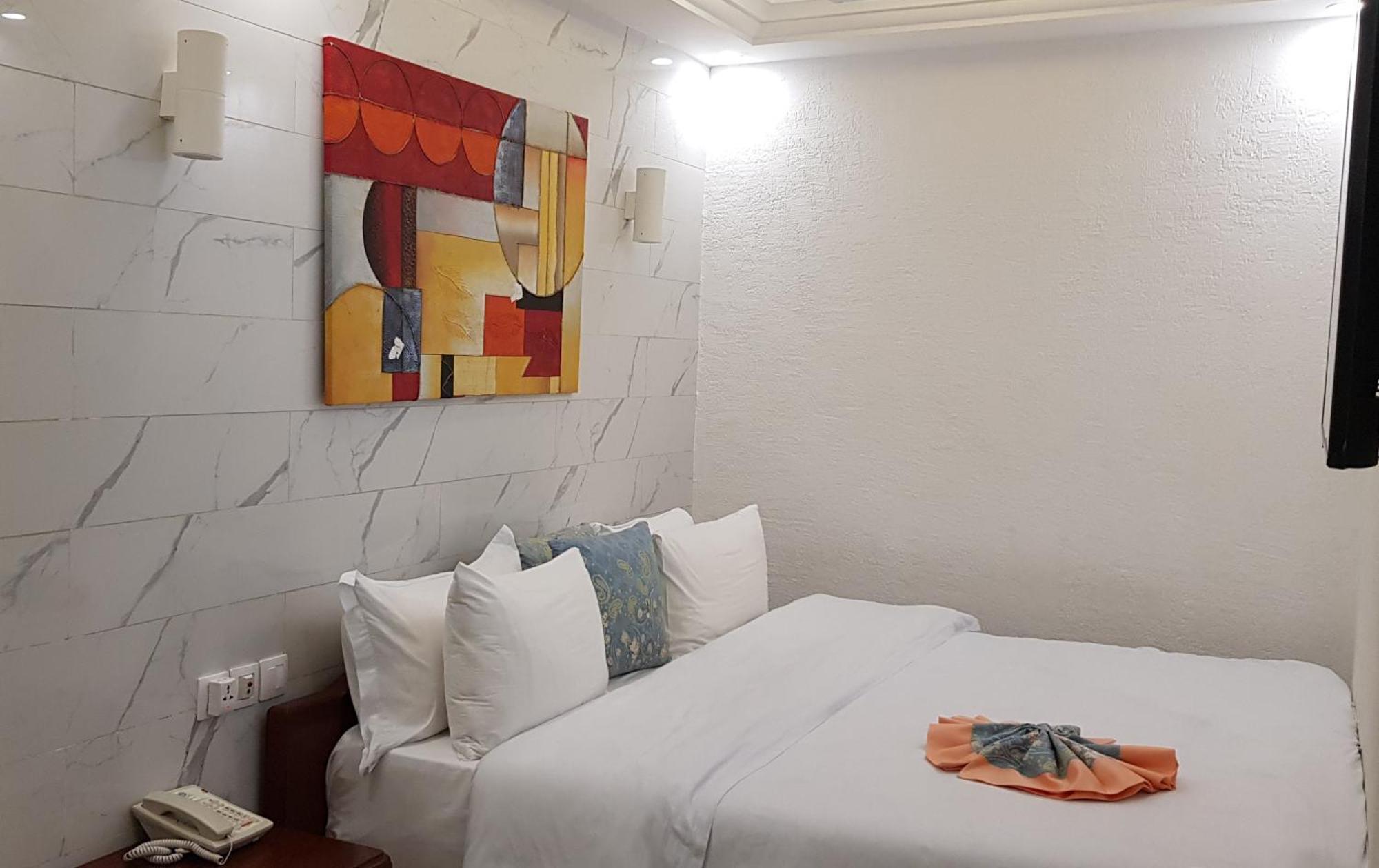 Grand Hotel Akwa Douala Exterior photo